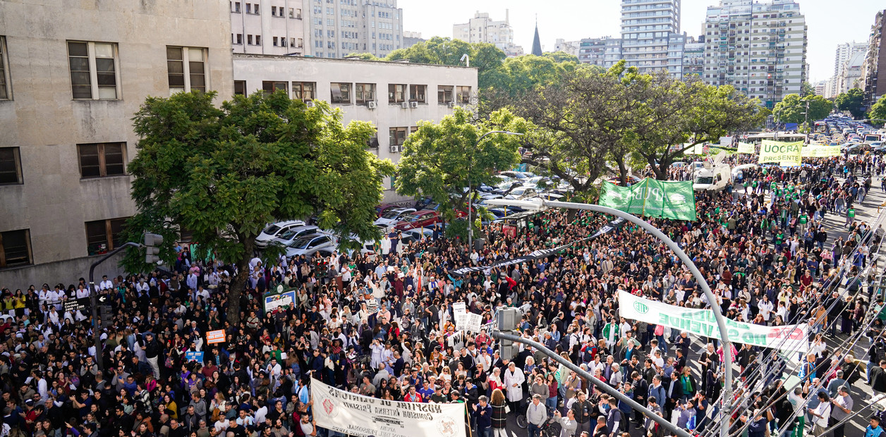 Marcha universitaria